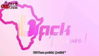 Afrikalı Büyük Memeli Zenci Boğazına Sokturuyor Altyazılı Porno